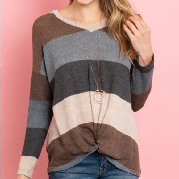 Color Block, Twist Front Tunic Top - Picture 6 of 7